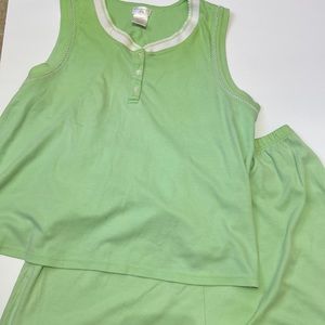 Secret Treasure sleepwear two piece green top and shorts 2X